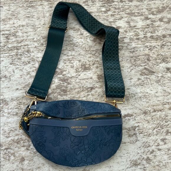 Blue Embossed Crossbody Bag with Crossbody strap vegan leather - Picture 2 of 11